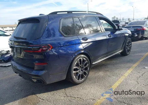 2024 BMW X7 xDrive40I z USA, uszkodzony, nr VIN 5UX23EM00R9S13092